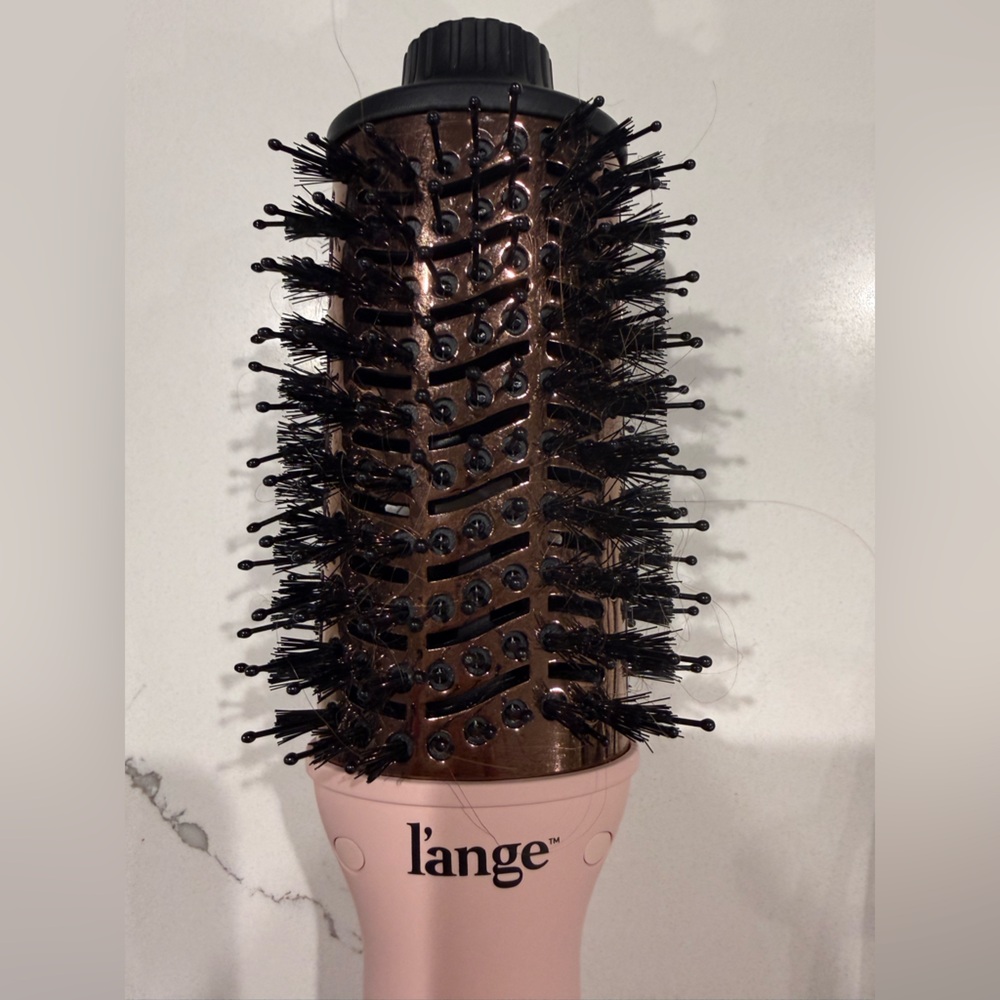 Lange  Le Volume Hair Styling Brush 60 mm with hair towel and clips - Picture 2 of 8